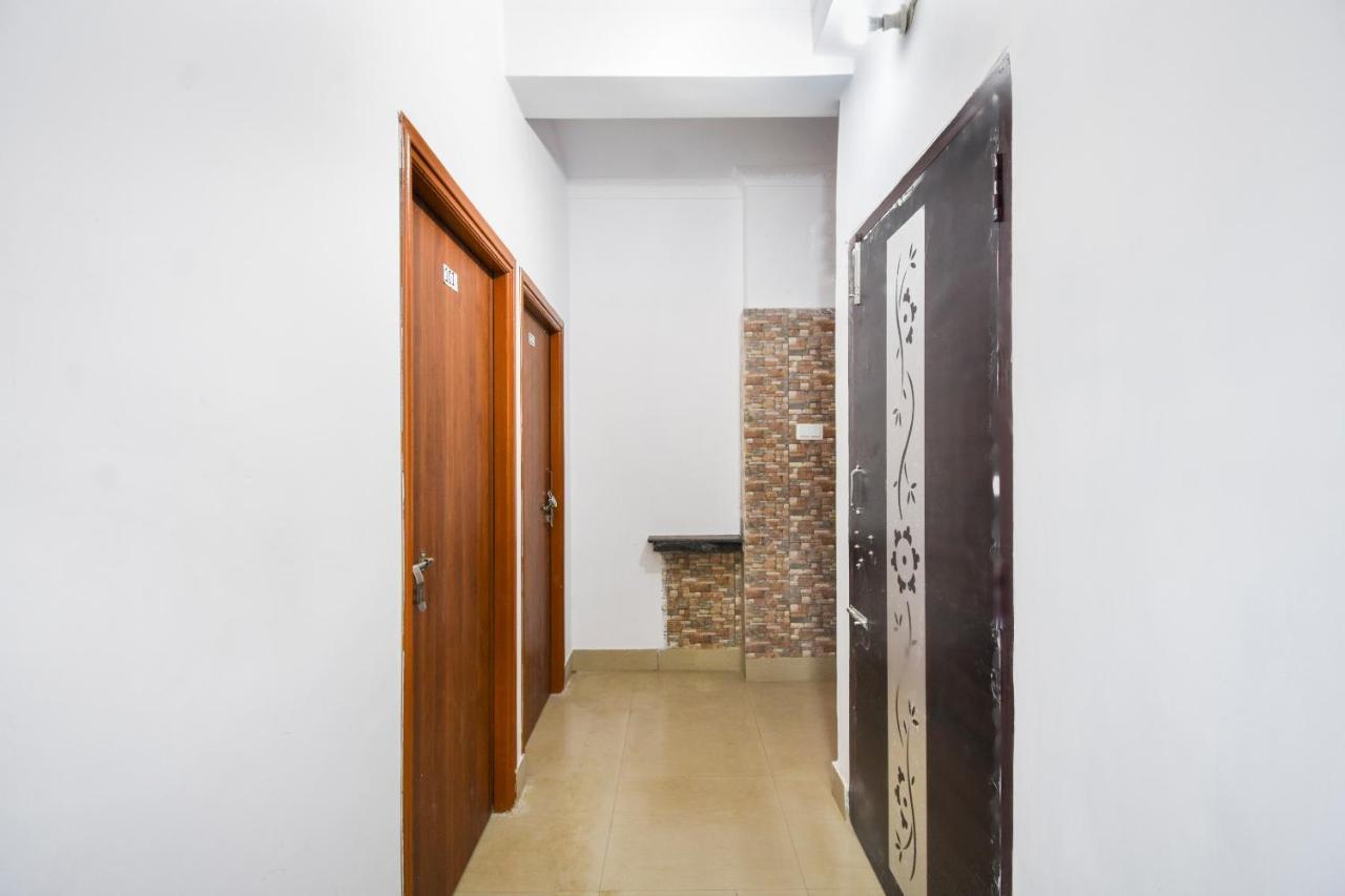 Oyo Flagship Mishika Homes Kalkata Exteriér fotografie